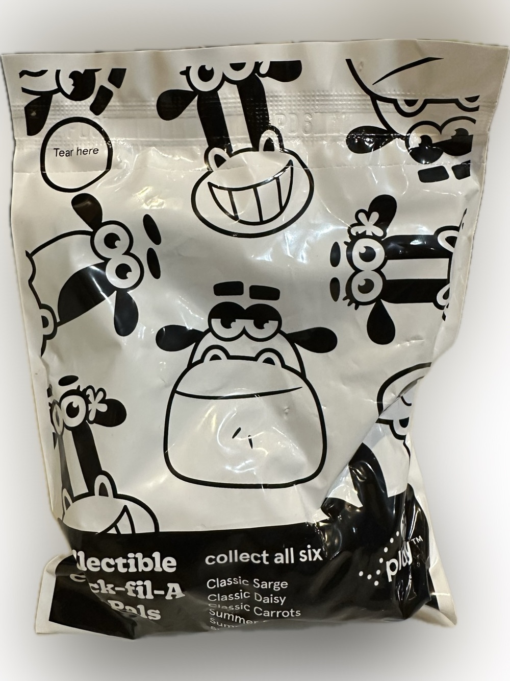 2026 CHICK FIL BLIND SEALED COW PALS DAISY CARROTS SARGE KIDS MEAL COLLECTIBLE